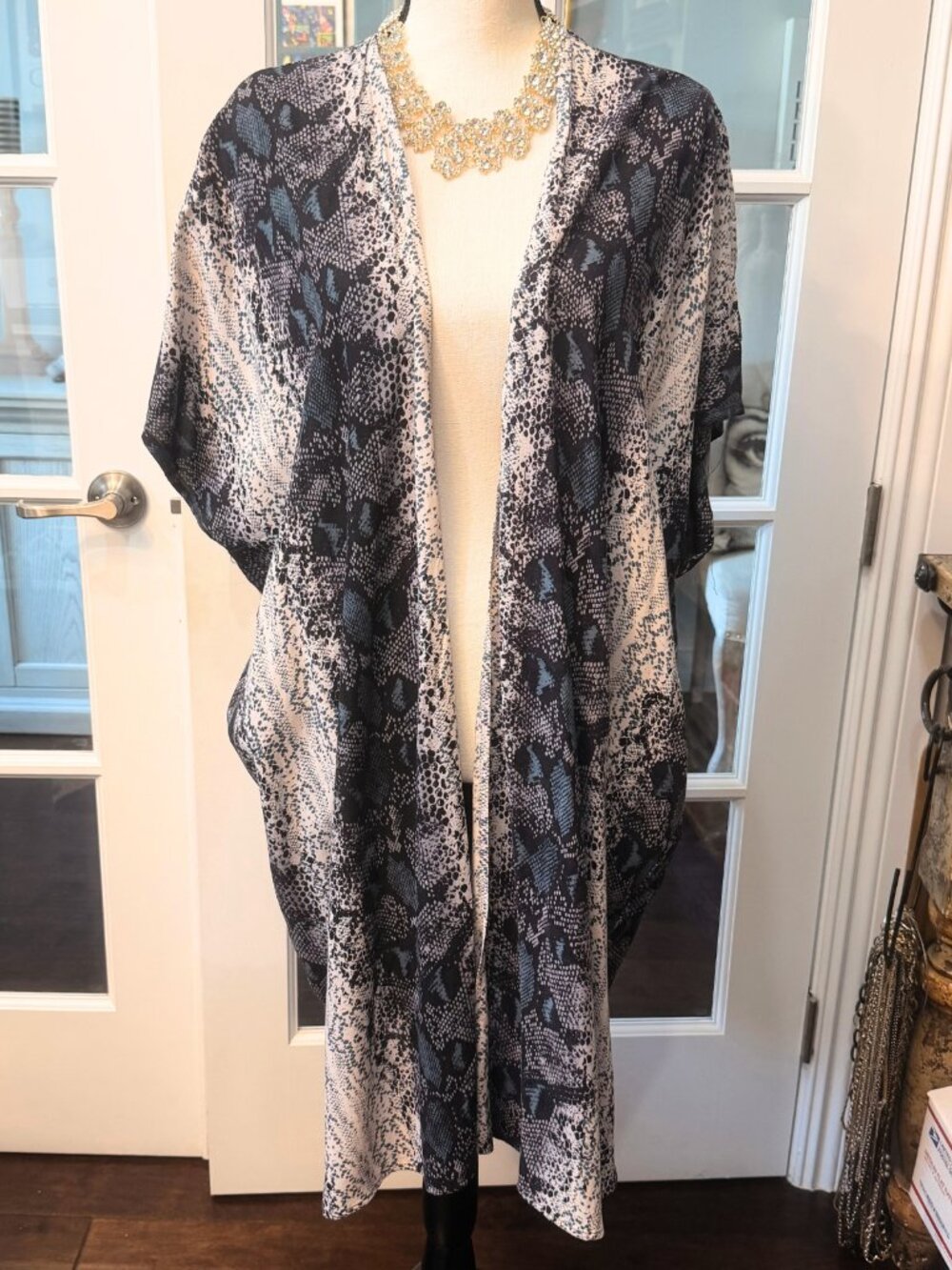 Angie Blue Teal Snakeskin Animal Print Kimono Cardigan Open Front Swim Cover up
